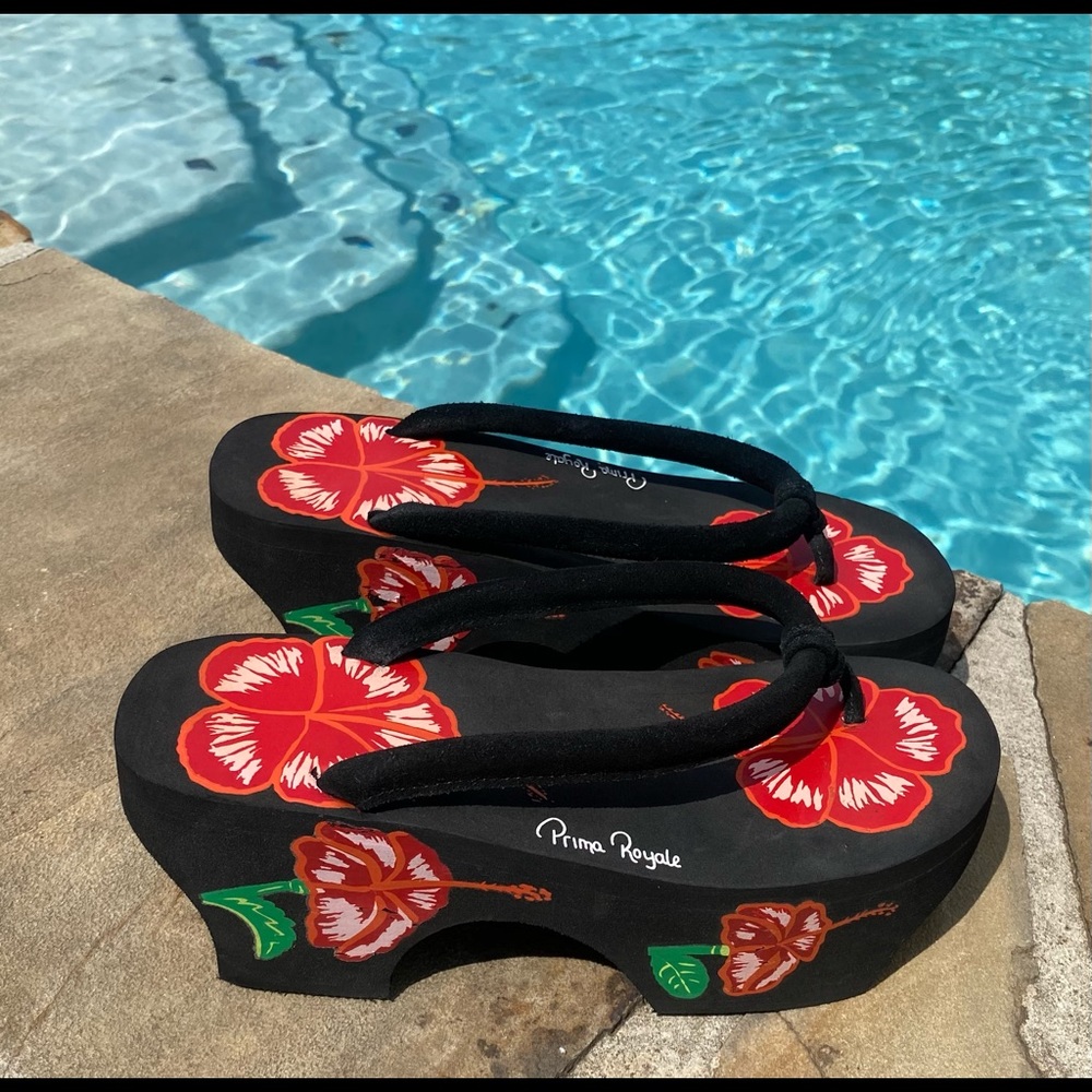 Japanese Geta Foam Platform, Clogs Red Flowers